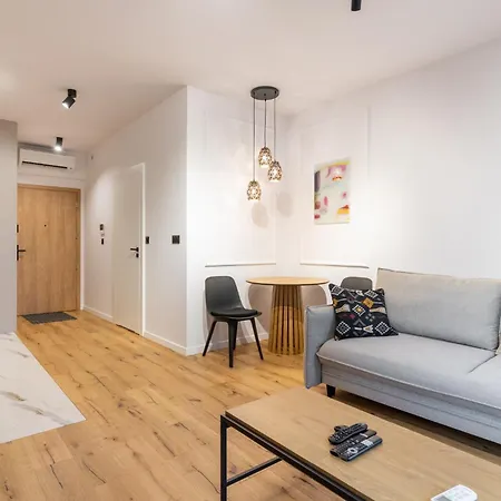 Global Park Deluxe Apartment *